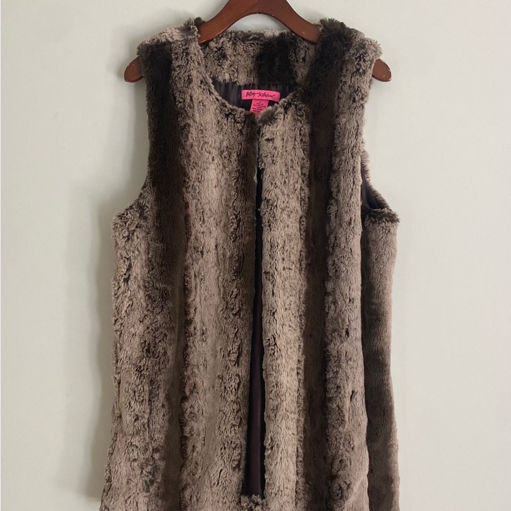 Betsey Johnson Brown Faux Fur Vest size M